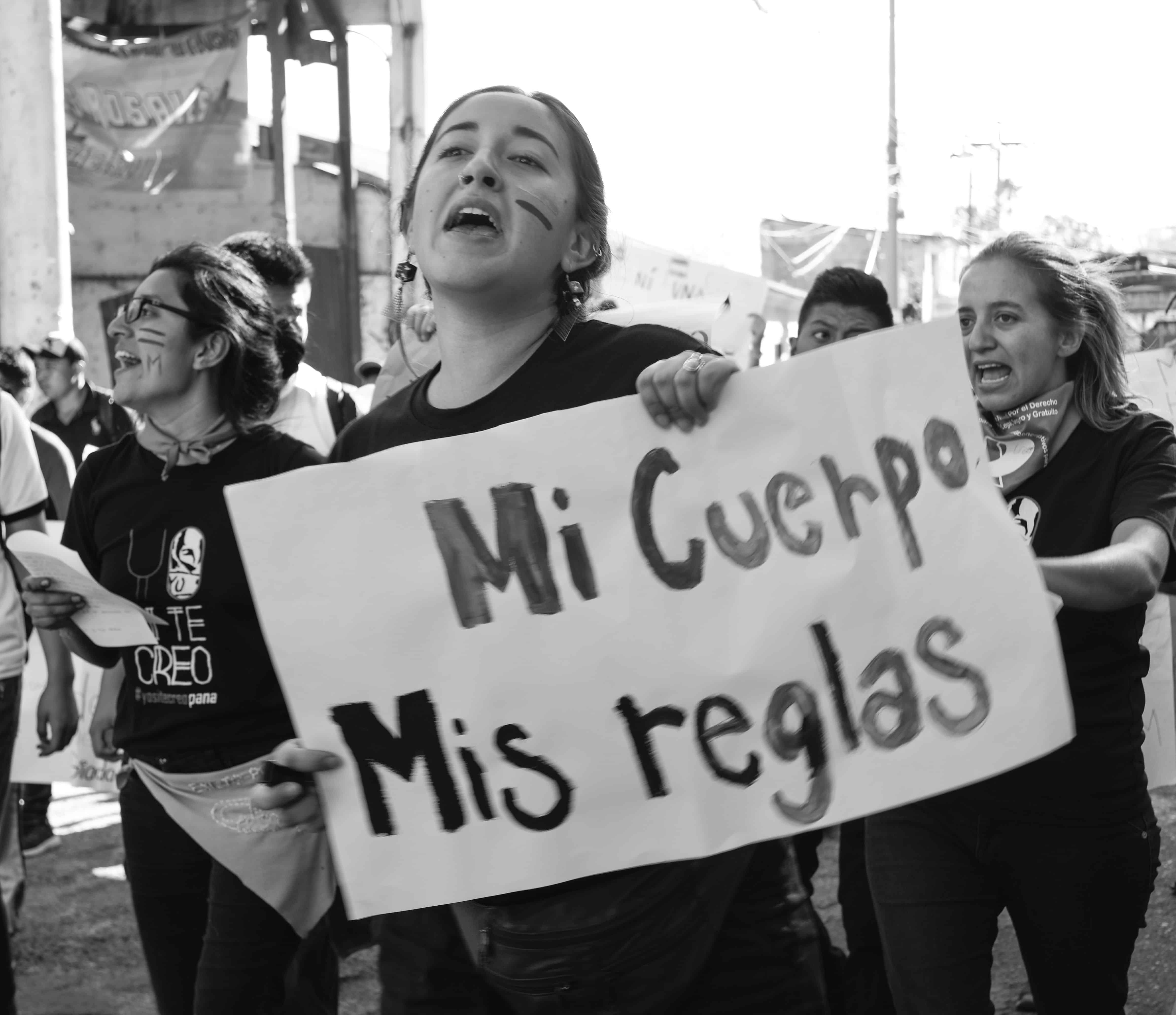 8M: Yo sí te creo Pana, el marzo feminista de Panajachel