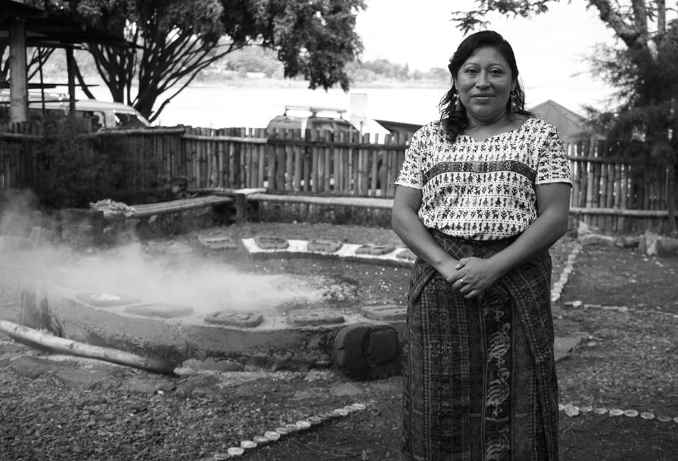 Atitlán declarada ser vivo por las mujeres y una comunidad en resistencia